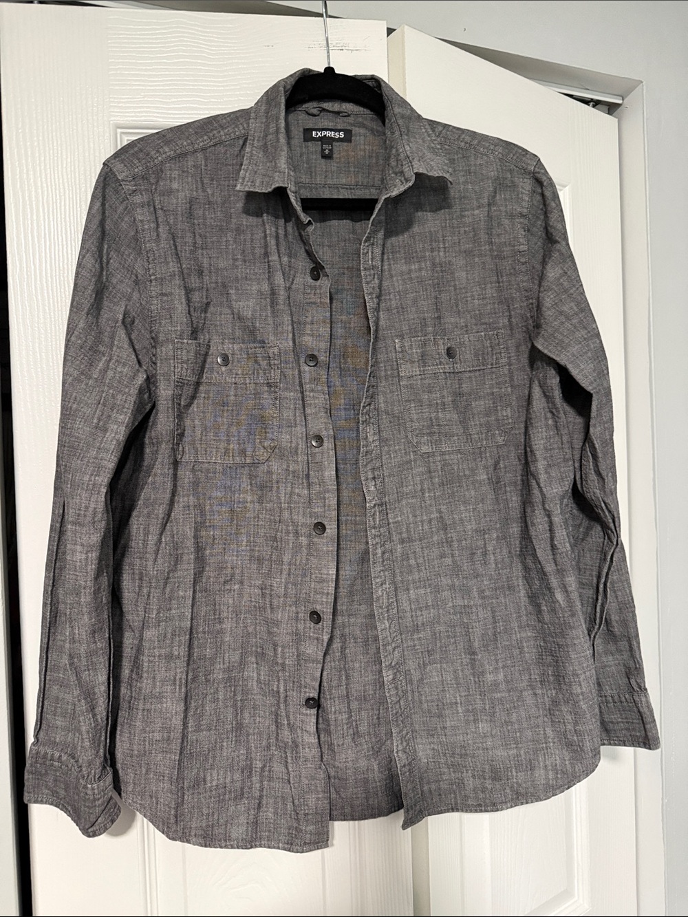 Express Men's Heather Gray Long-Sleeve Button Shirt